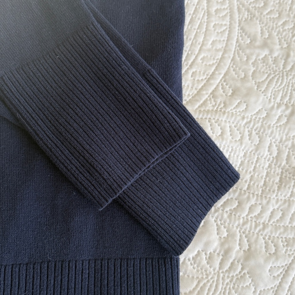 LOFT Women’s Dark Blue Crewneck Sweater - Picture 5 of 11